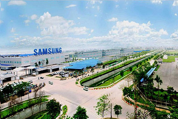 Lắp đặt hệ thống biển cảnh báo tại nhà máy Samsung Bắc Ninh