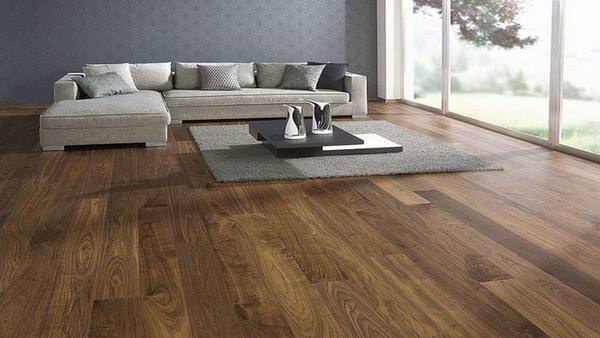 Sàn gỗ công nghiệp với thành phần chính gỗ tự nhiên